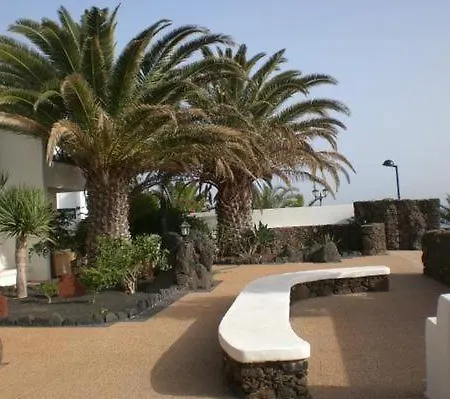 Schoene In Mit Grill, Garten Und Terrasse Und Neben Dem Apartment